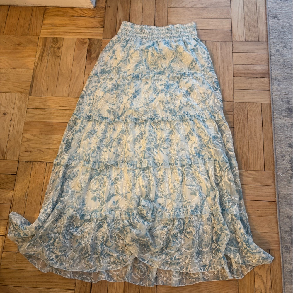 Alice + Olivia Blue and White Maxi Skirt - Picture 4 of 4